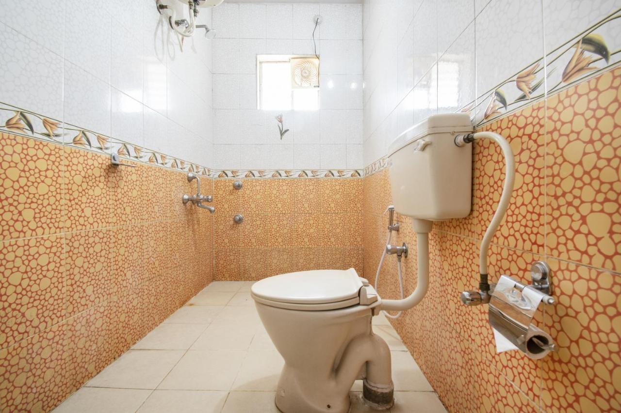 Fabexpress Oriental Suites III - Btm Mico Layout Bangalore Buitenkant foto